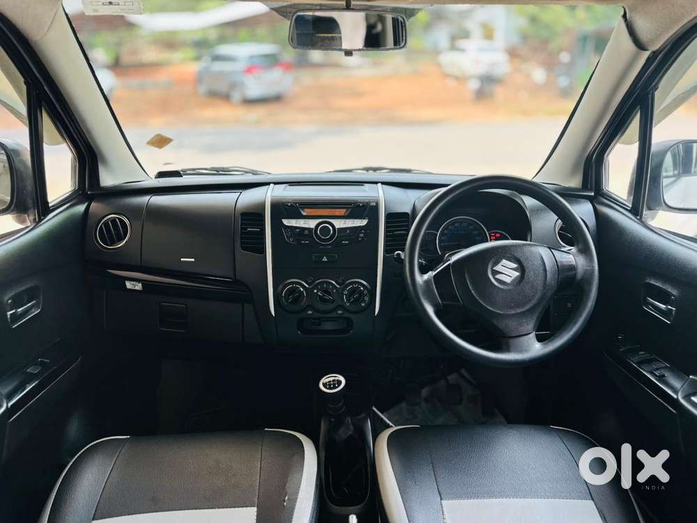 Maruti Suzuki Stingray Vxi, 2014, Petrol