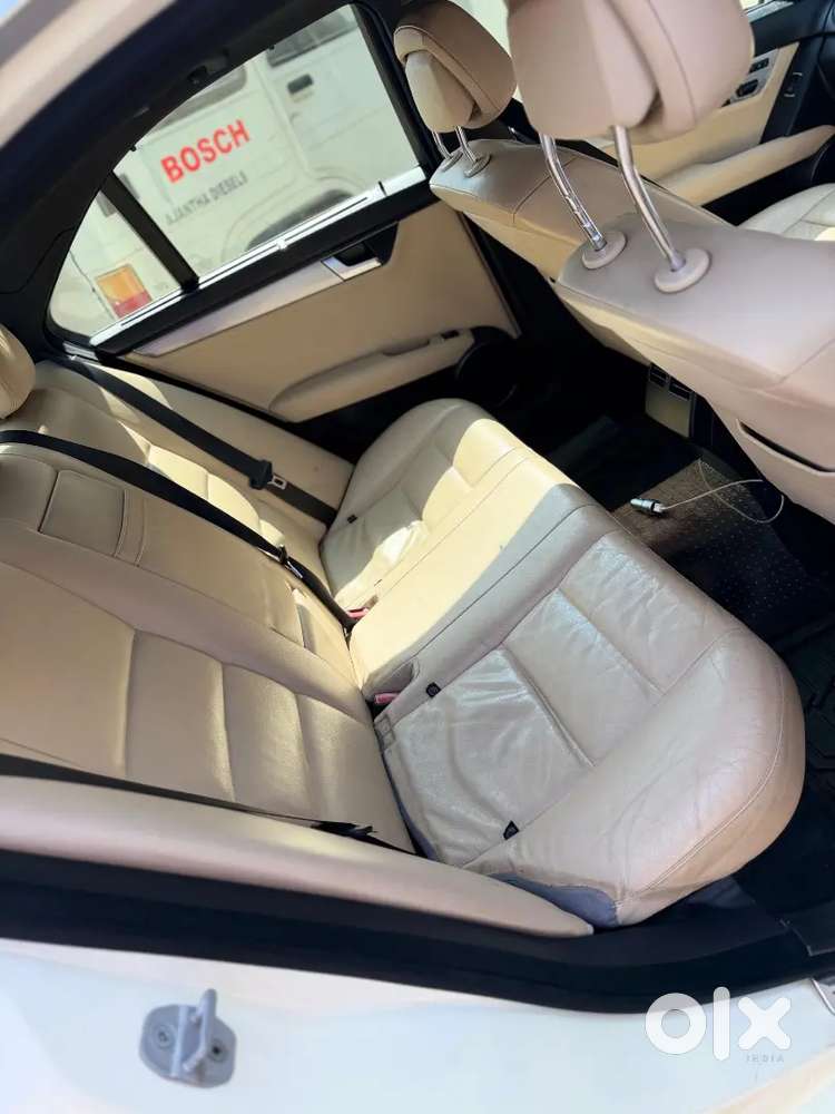 Mercedes-benz C-class 2011 Diesel 94000 Km Driven