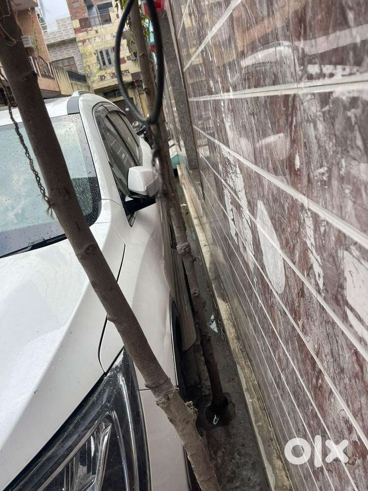 Mahindra Xuv700 2022 Car
