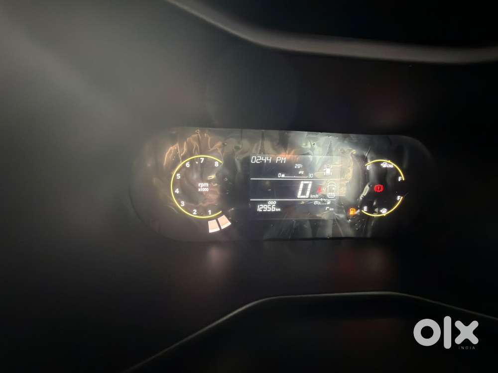 Tata Nexon Fearless Plus (ps) 1.2 Icng 6mt Red Dark Edition, 2026, C..