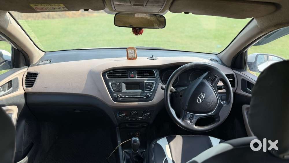 Hyundai I20 2018 Petrol 43697 Km Driven