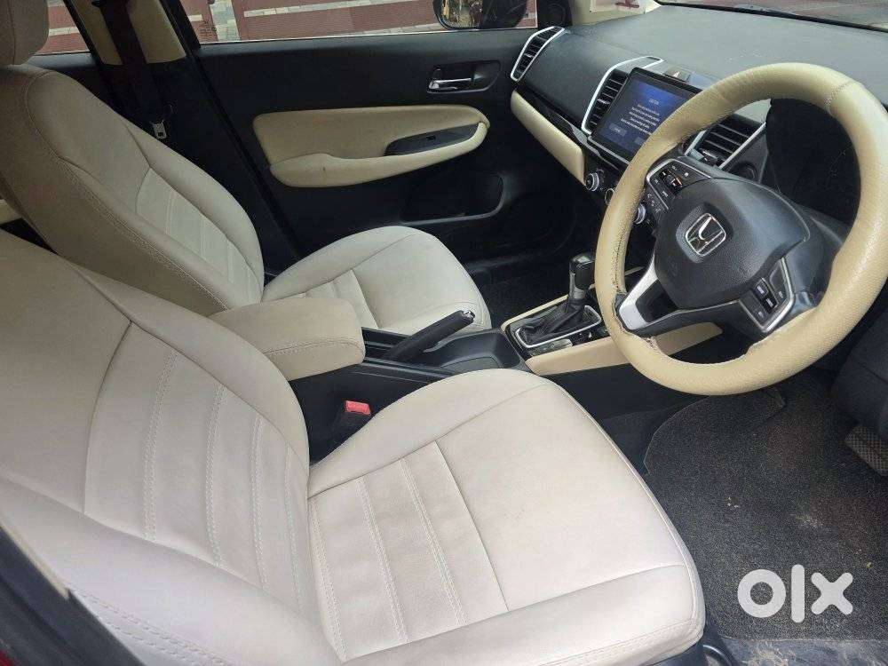 Honda City V At Sunroof, 2023, Petrol
