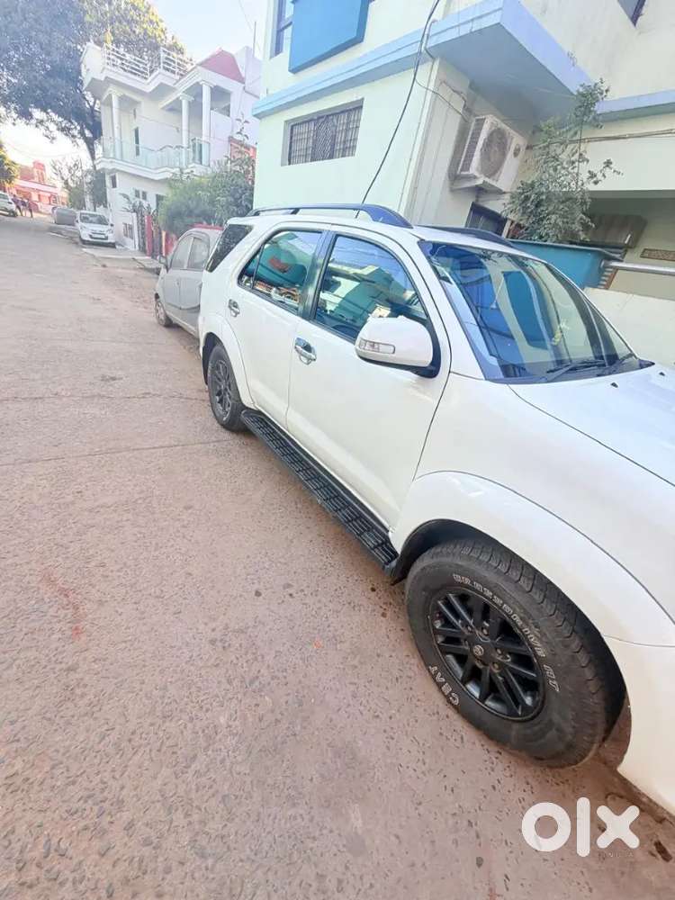 Toyota Fortuner Diesel 2015