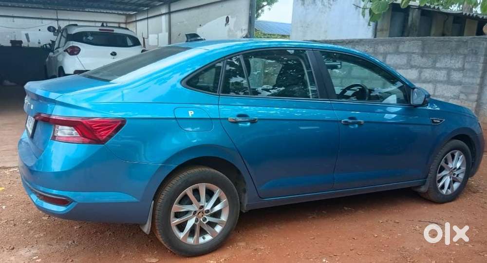 Skoda Slavia Ambition 1.0l Tsi Mt, 2022, Petrol