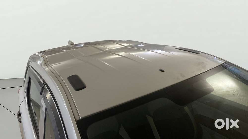 Renault Triber 1.0 Rxe, 2023, Petrol