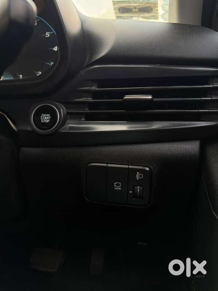 Hyundai New I20 1.2 Asta Ivt, 2021, Petrol