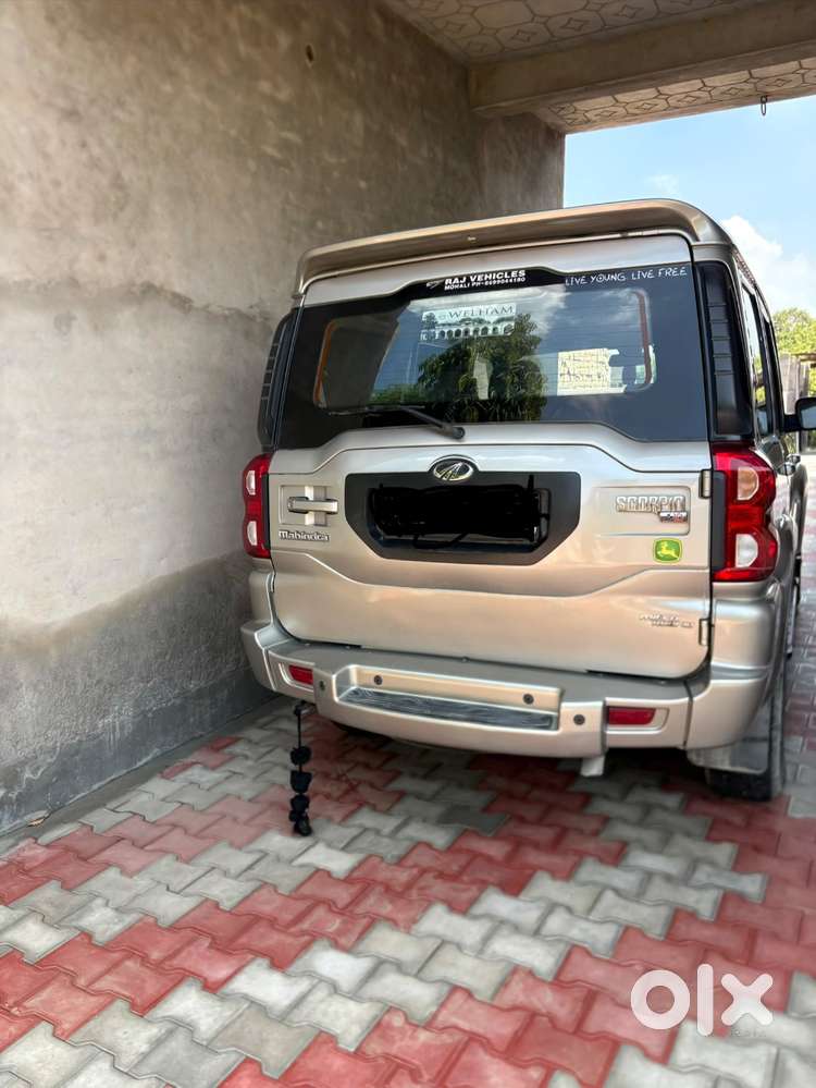 Mahindra Scorpio Diesel 2016