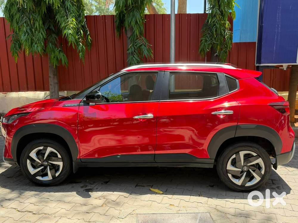 Nissan Magnite 2025 Petrol 22500 Km Driven