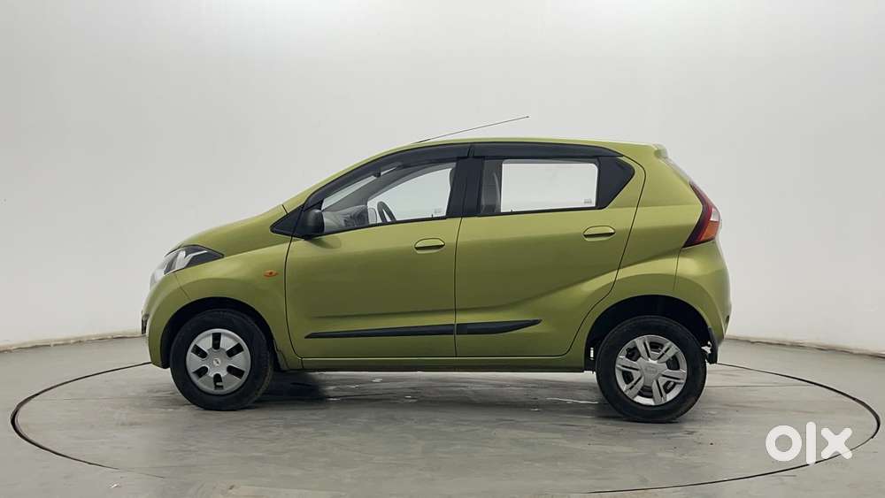 Datsun Redigo T Option, 2016, Petrol