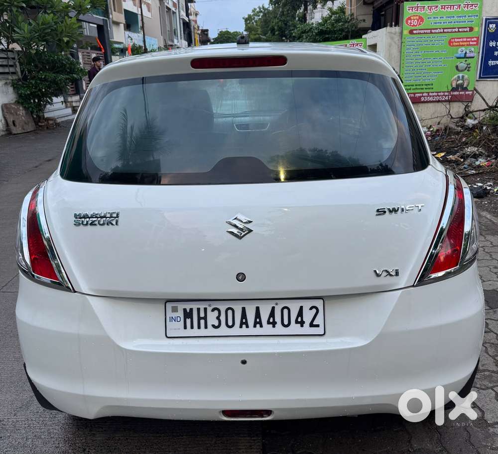 Maruti Suzuki Swift Vxi, 2012, Petrol