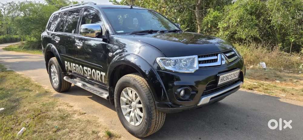 Mitsubishi Pajero Sports. Autometic