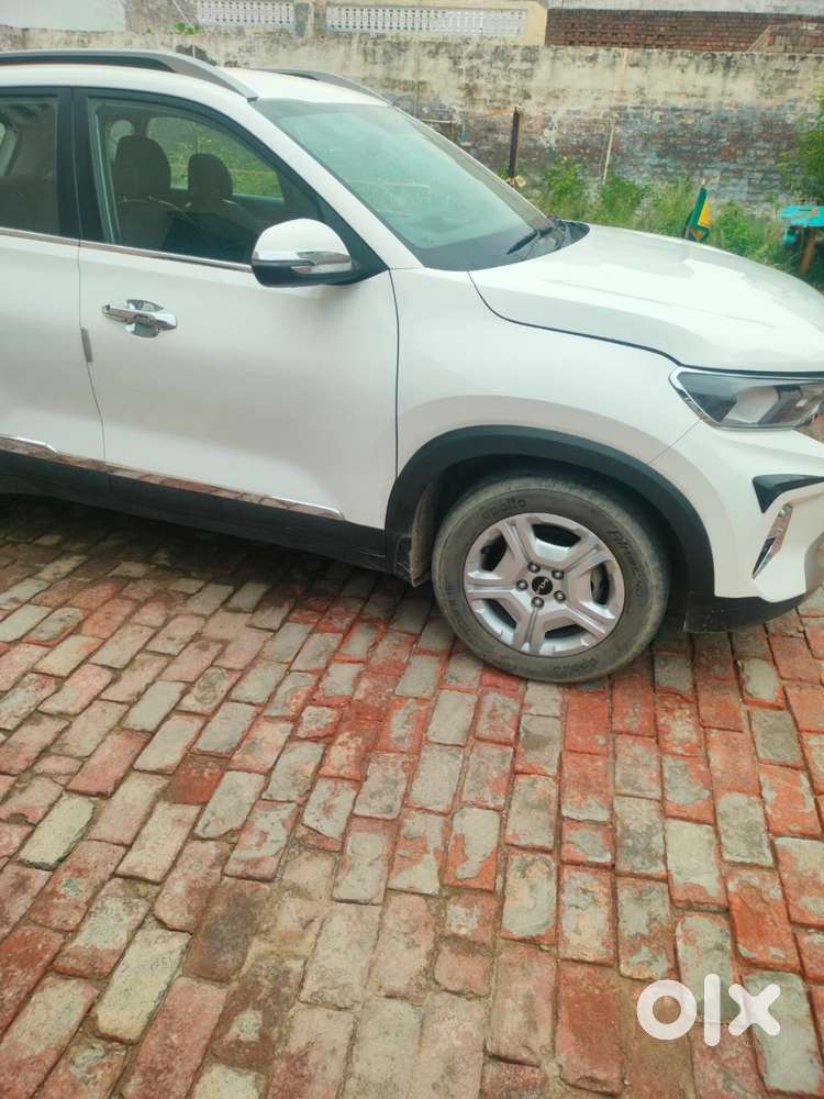 Kia Sonet 2021 Petrol