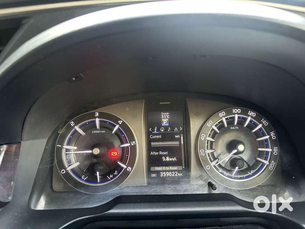 Toyota Innova Crysta 2.8z Automatic, 2017, Diesel