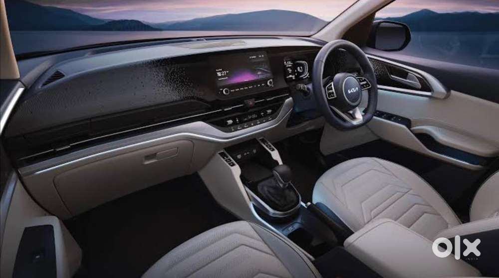 Kia Carens 2022 Petrol Well Maintained