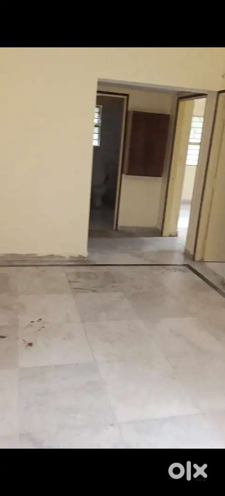 3bhk in hukulganj pandeypur