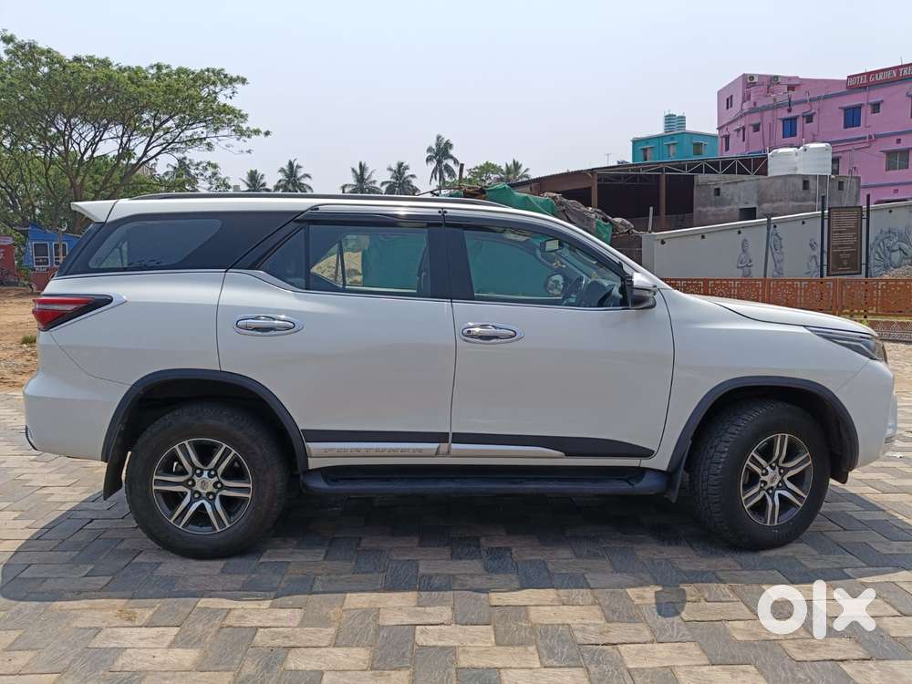 Toyota Fortuner 4x2 At 2.8 Diesel, 2022, Diesel