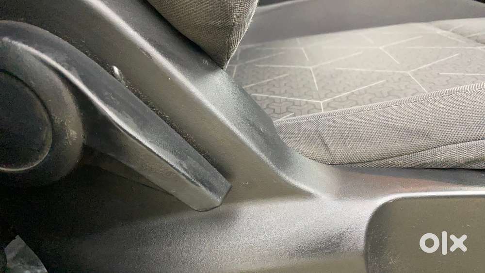 Tata Punch Camo Adventure Mt, 2022, Petrol