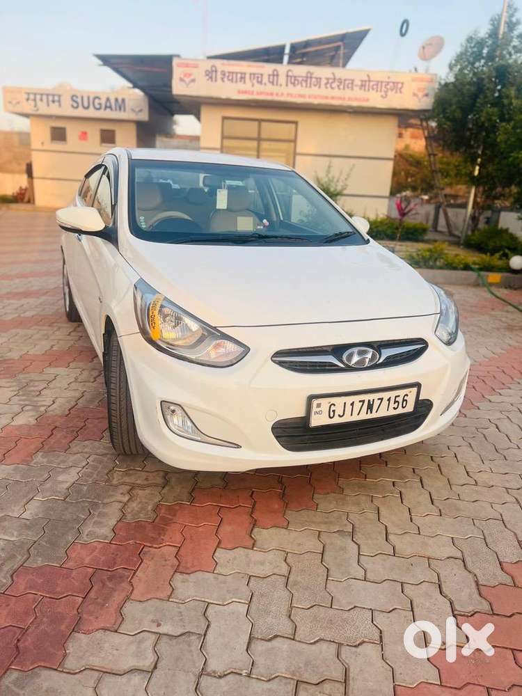 Hyundai Fluidic Verna 2012 Petrol Well Maintained
