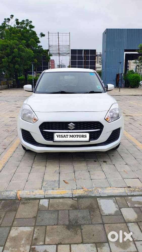 Maruti Suzuki Swift Vxi Optional, 2022, Petrol