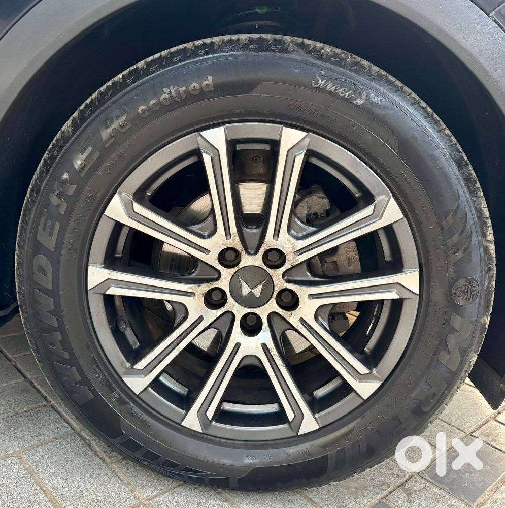 Mahindra Xuv700 2.2 Ax 7 Diesel At Luxury Pack Str, 2023, Diesel