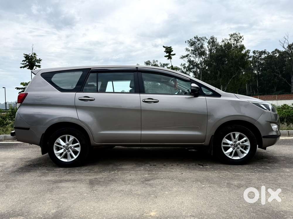 Toyota Innova Crysta 2018 Diesel Manual