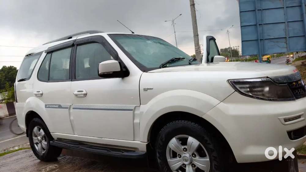 Tata Safari Storme 2017 Diesel, Fourth Owner