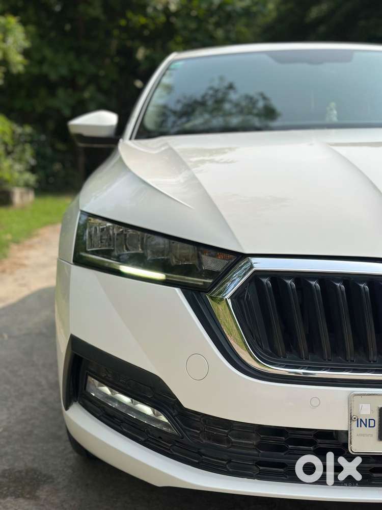 Skoda Octavia 2.0 Style Tsi At, 2022, Petrol