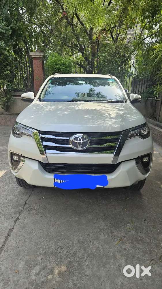 Toyota Fortuner 2018 Diesel 152000 Km Driven