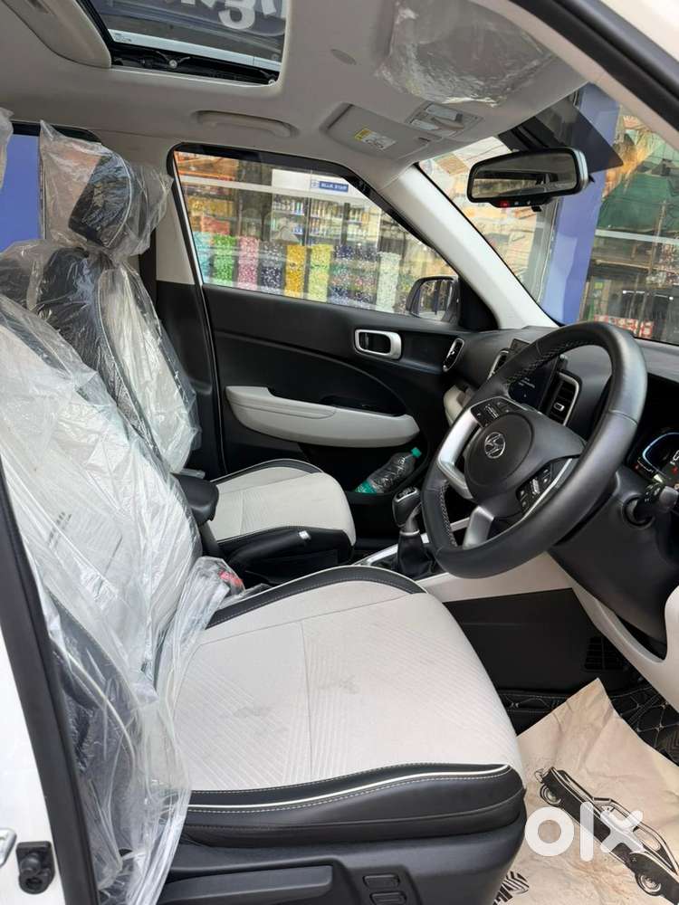 Hyundai Venue Sx (o) Mt 1.5 Diesel, 2024, Diesel