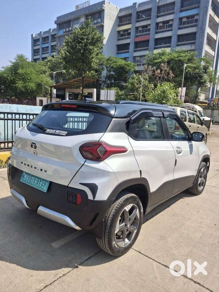 Tata Punch Ev Empowered Plus S Lr, 2024, Electric