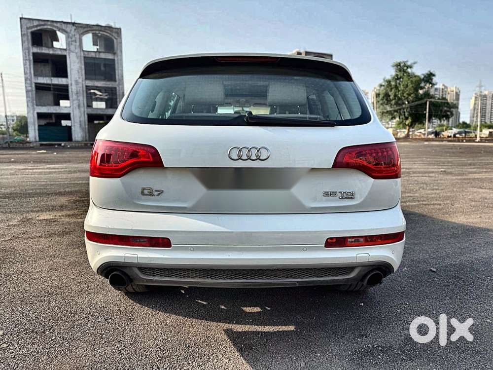 Audi Q7 Extremely Well Maintained