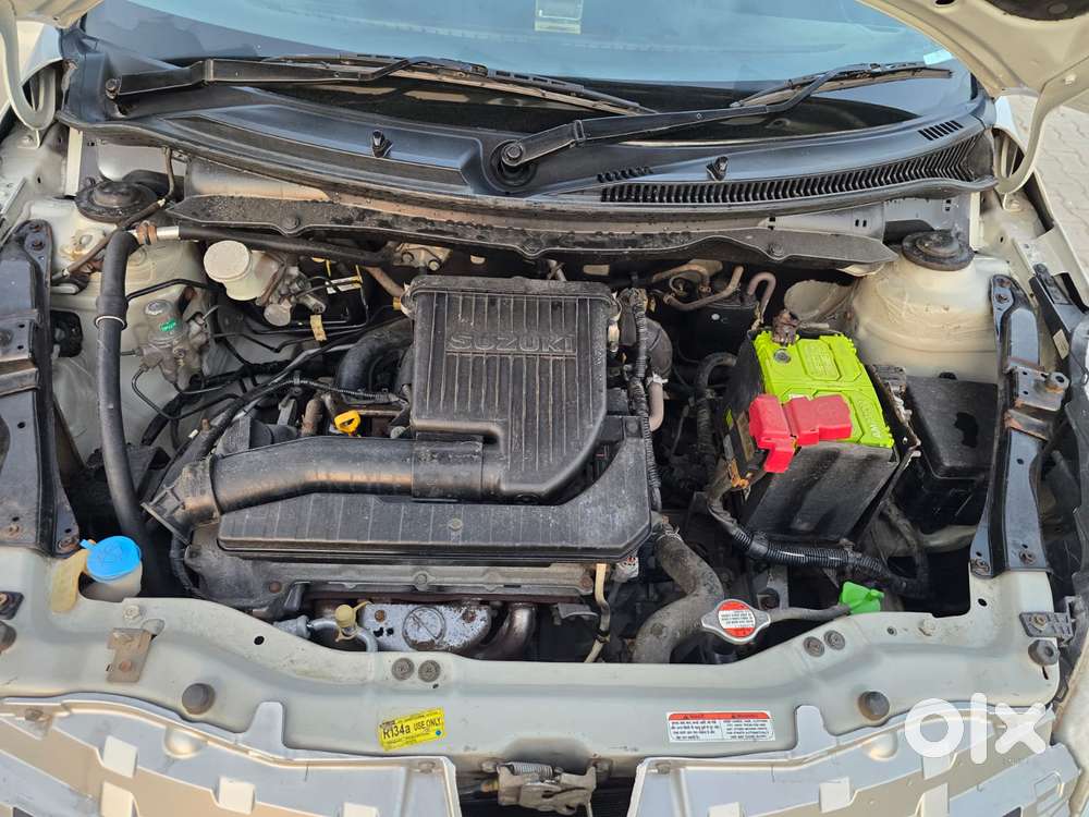 Maruti Suzuki Swift Vxi Windsong Limited Edition, 2013, Petrol