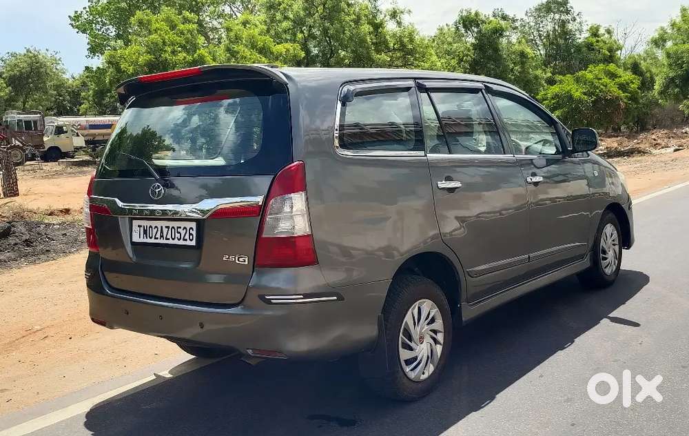 Toyota Innova 2014 Diesel Well Maintained
