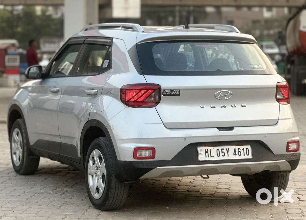 Hyundai Venue S 1.2 Petrol, 2022, Petrol