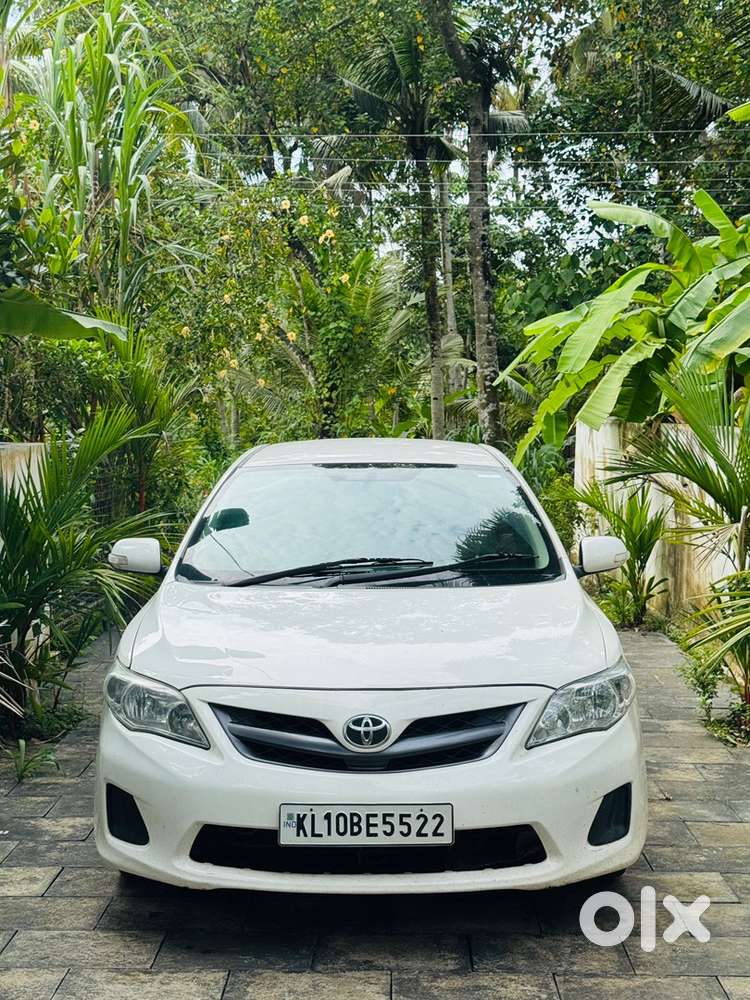 Toyota Corolla Altis 2011 Diesel Manual