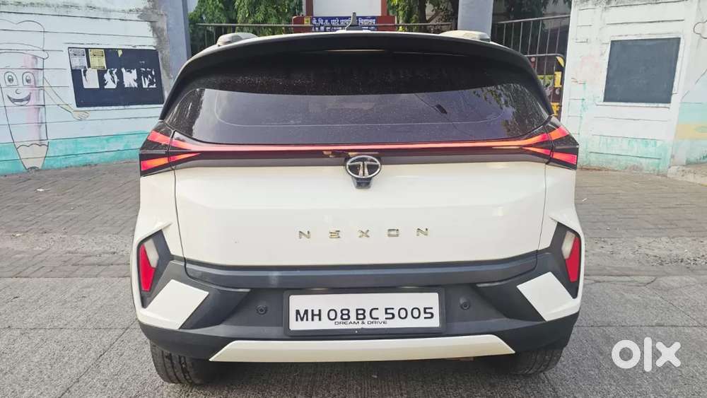 Tata Nexon Creative Plus S 1.2 Revotron Petrol 6 Amt, 2023, Petrol
