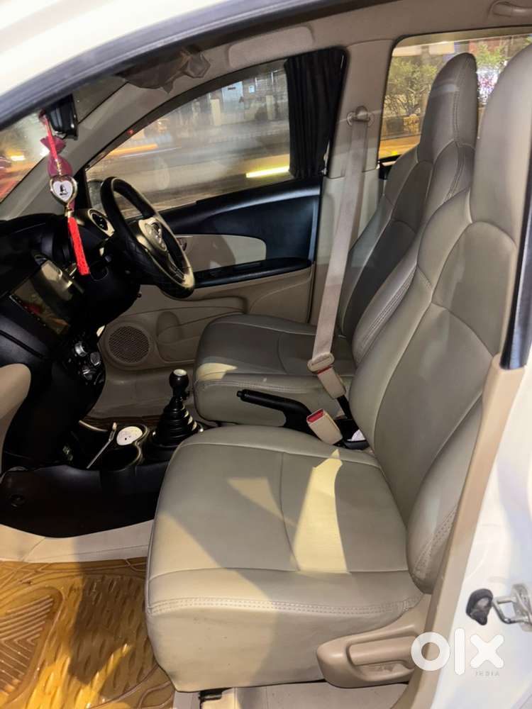 Honda Amaze Petrol 2015