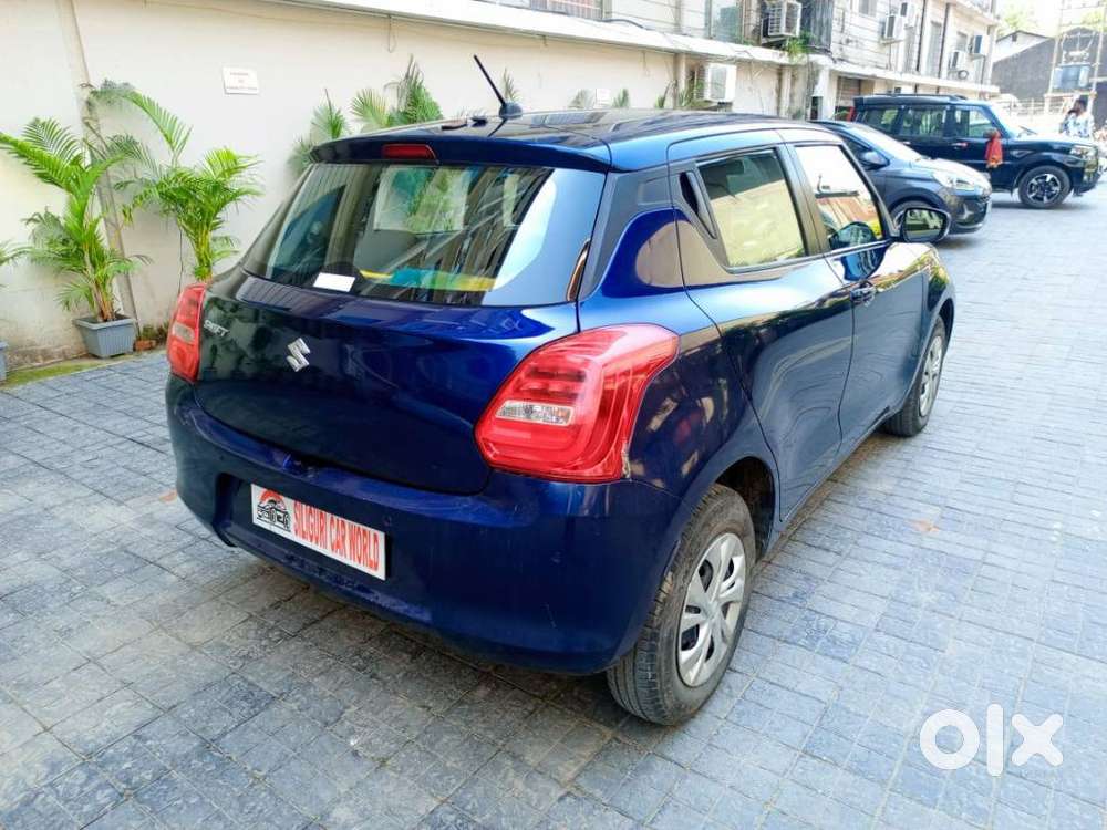 Maruti Suzuki Swift Vxi + Manual, 2022, Petrol