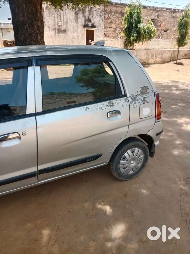 Maruti Suzuki Alto Lxi 2013