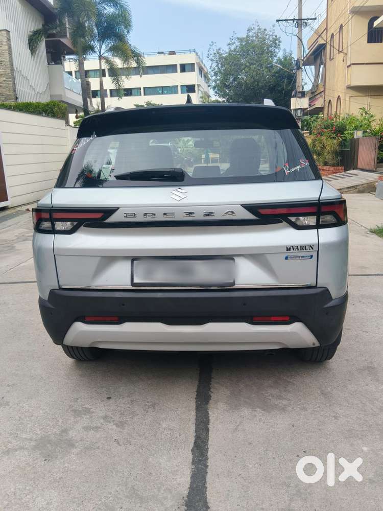 Maruti Suzuki Brezza Zxi Plus At, 2022, Petrol
