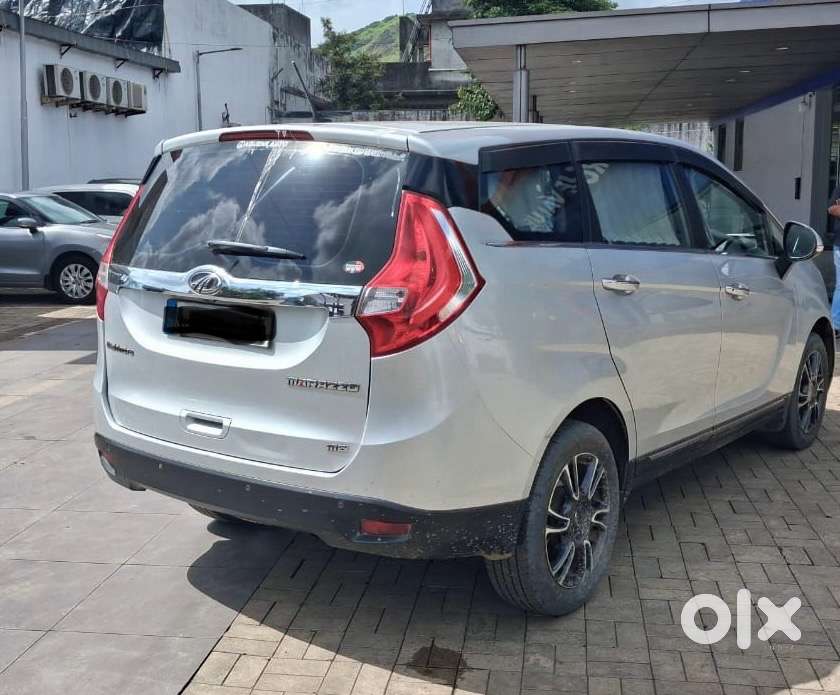 Mahindra Marazzo