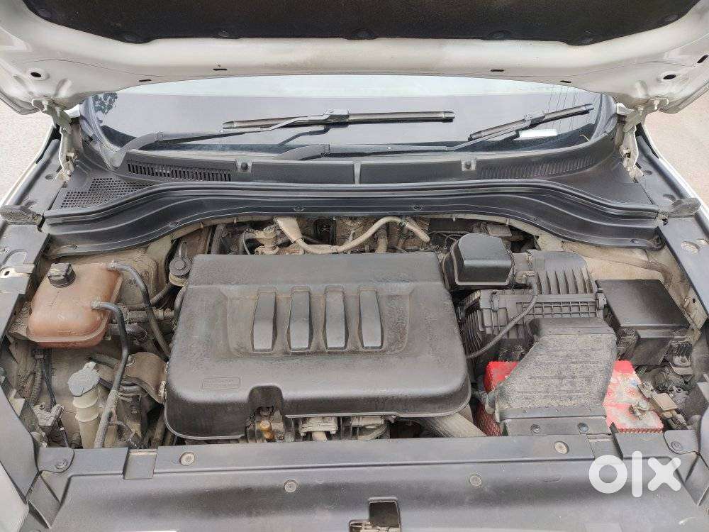 Mahindra Xuv700 2.2 Mx Diesel Mt 5 Str, 2022, Diesel