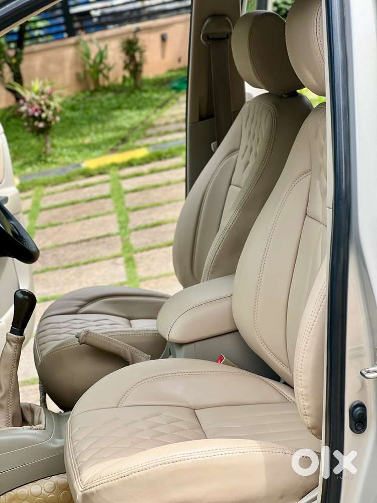 Toyota Innova 2.5 G (diesel) 8 Seater, 2013, Diesel