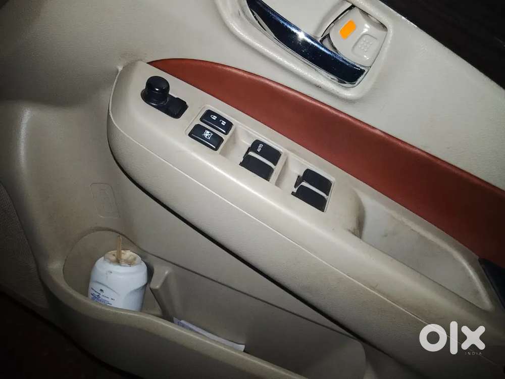 Lether Seat,push Start,alloyi Wheels,compony Service,full Option