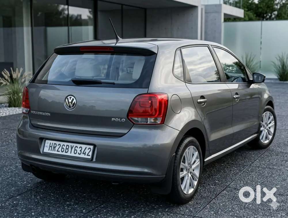 Volkswagen Polo 2013 Petrol 72000 Km Driven