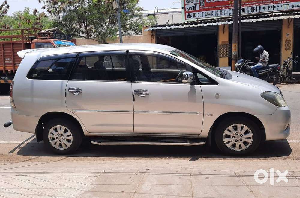 Toyota Innova 2.5 V 7 Str, 2011, Diesel
