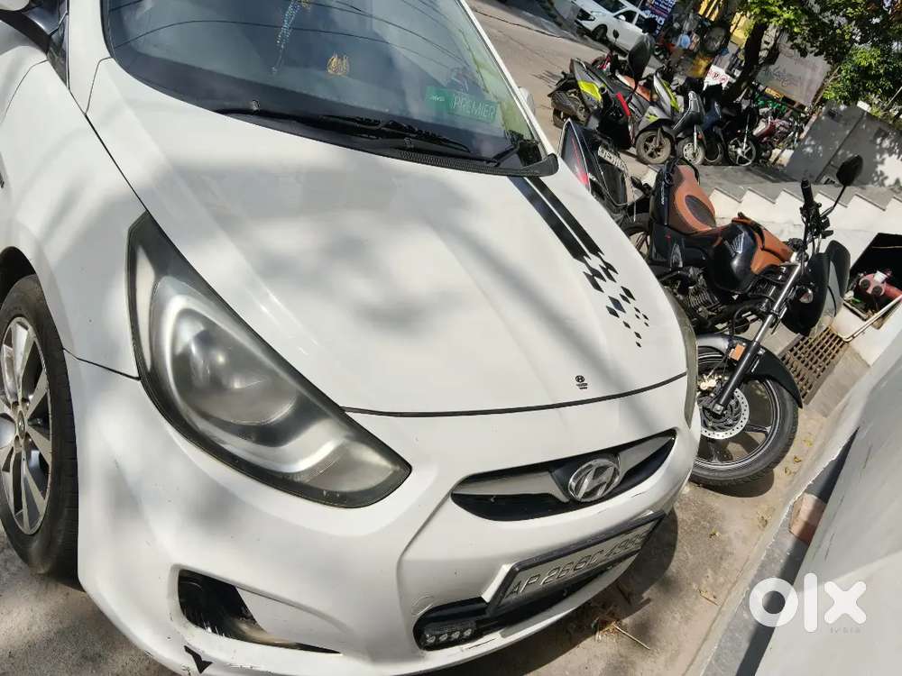 Hyundai Verna Crdi Sx 2015