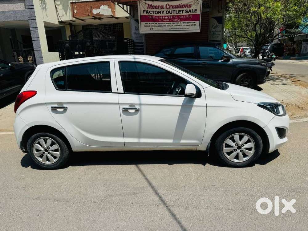 Hyundai I20 Sportz 1.2 Bs-iv, 2013, Diesel