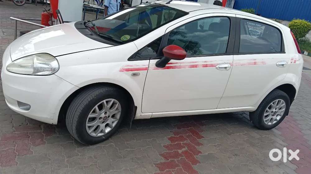 Fiat Punto Sport 2012 Diesel..full Option Vehicle