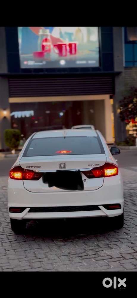 Honda City 2020 Petrol Well Maintained